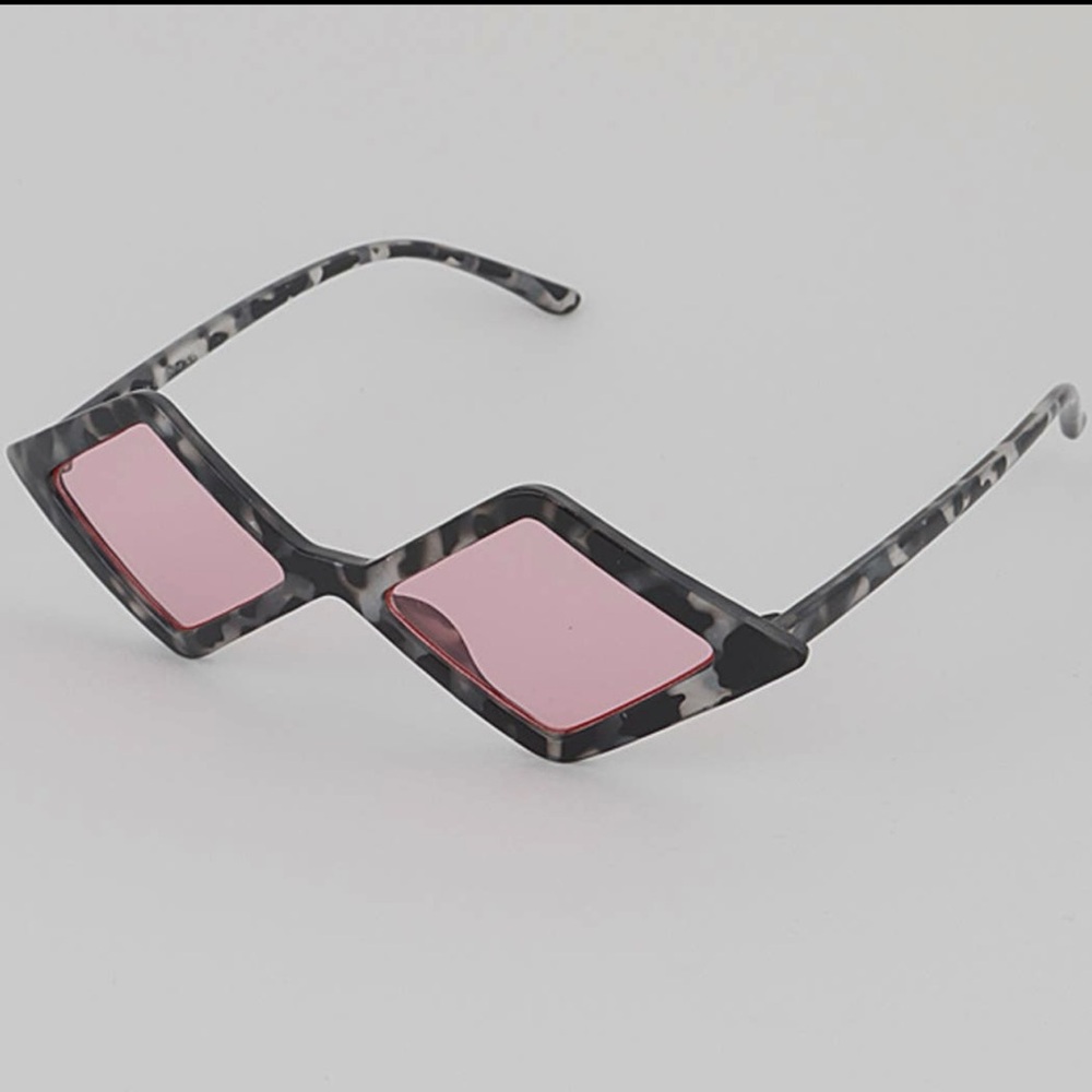 Diamond Frame Collection - Picture 4 of 5